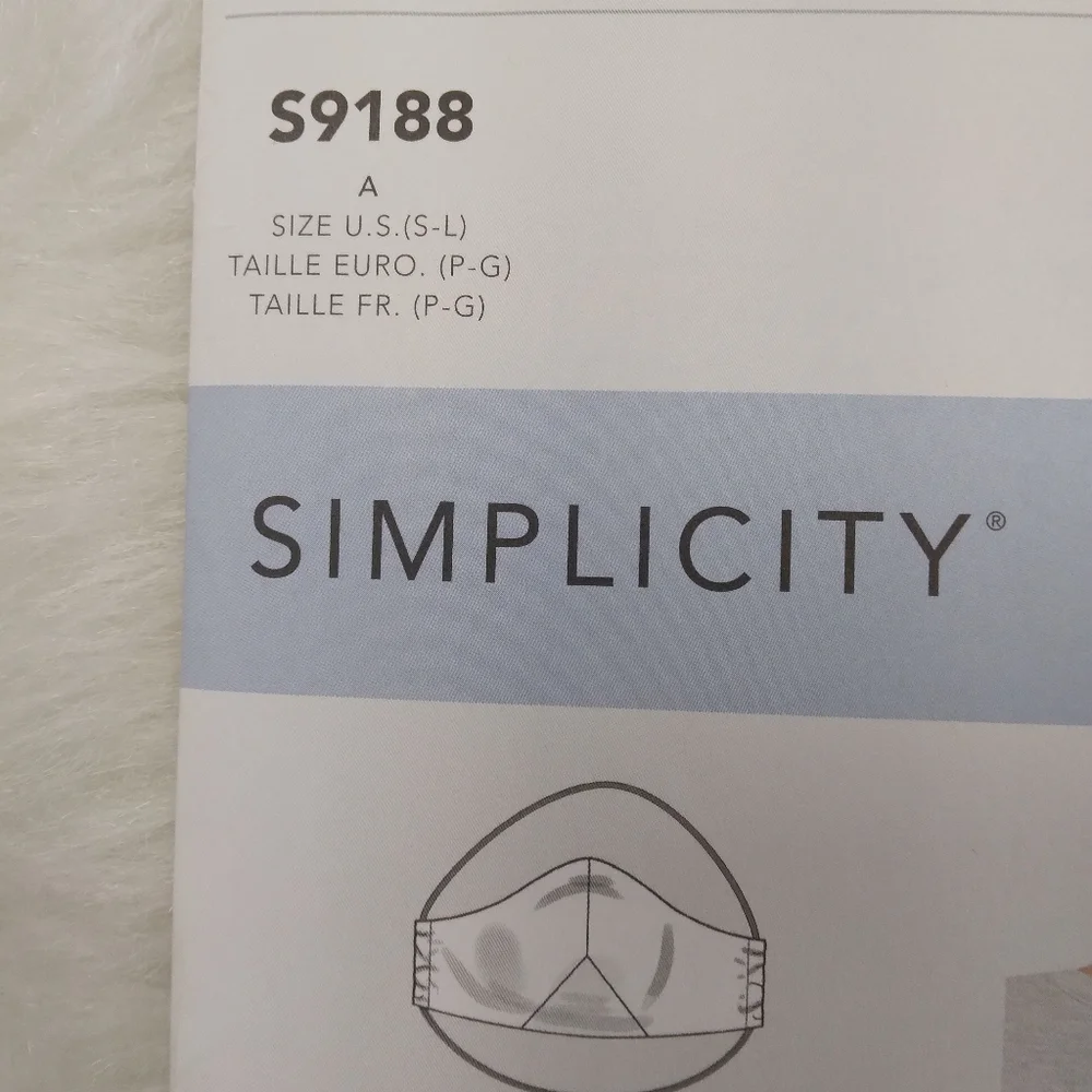 Simplicity 9188 Facial Cover Mask in 2 styles w/ ear loops or behind the head